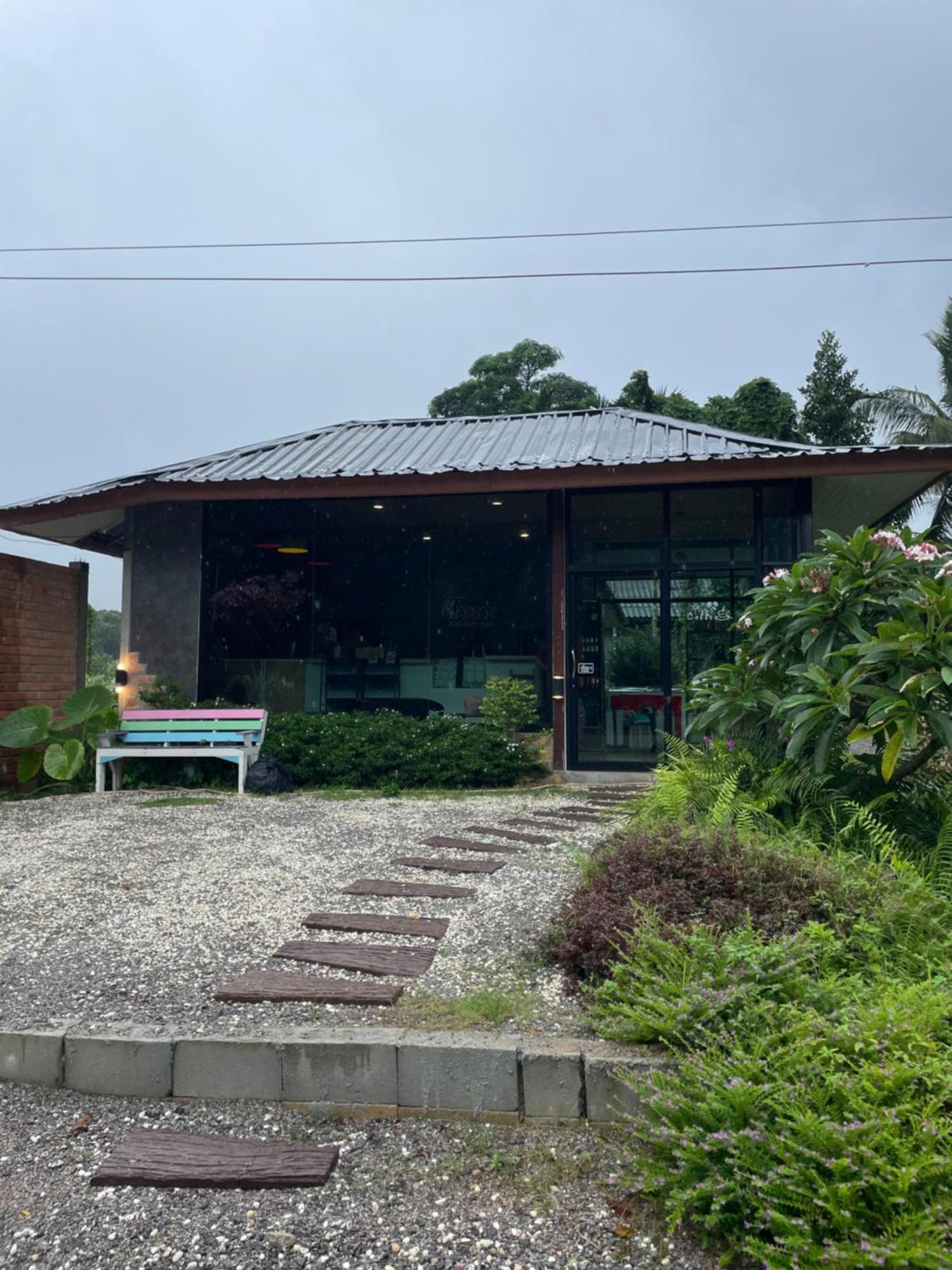 Khaosok Farmstay Khao Sok National Park Bagian luar foto